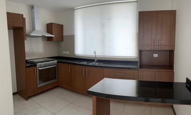 CASA EN VENTA EN RANCHO SANTA MONICA