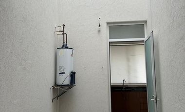 CASA EN VENTA EN RANCHO SANTA MONICA