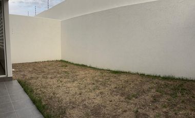 CASA EN VENTA EN RANCHO SANTA MONICA