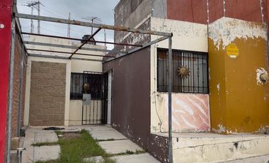 CASA EN VENTA EN MIRADORES