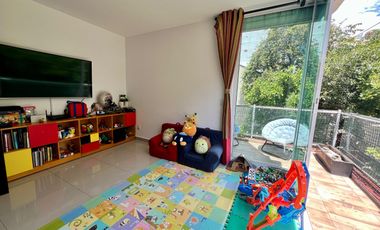 Se Vende Casa en Condominio en del Valle.