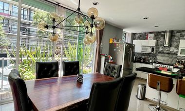 Se Vende Casa en Condominio en del Valle.