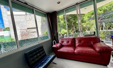 Se Vende Casa en Condominio en del Valle.