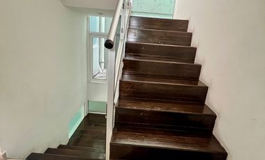 Se Vende Casa en Condominio en del Valle.
