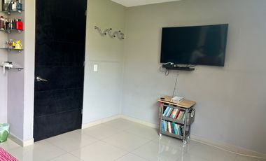 Se Vende Casa en Condominio en del Valle.