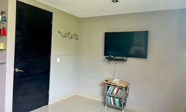 Se Vende Casa en Condominio en del Valle.