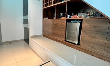 Se Vende Casa en Condominio en del Valle.