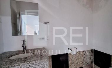 RENTA BODEGA EN EL VERGEL TLAQUEPAQUE