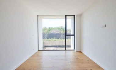 RENTA, Santa Fe Juriquilla. Departamento semiamueblado, sala de TV, 3 recámaras