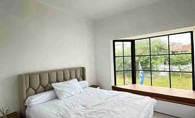 Rumah 2 lantai classic modern di Cinangka depok mulai 500 jutaan