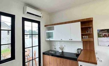 Rumah 2 lantai classic modern di Cinangka depok mulai 500 jutaan