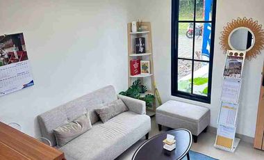 Rumah 2 lantai classic modern di Cinangka depok mulai 500 jutaan