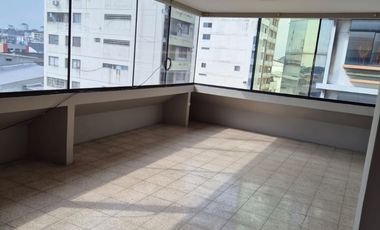 Suite en Alquiler en el Centro de Guayaquil, Frente al Mercado Central, 1 Habitación, 1 Baño, Centro de Guayaquil