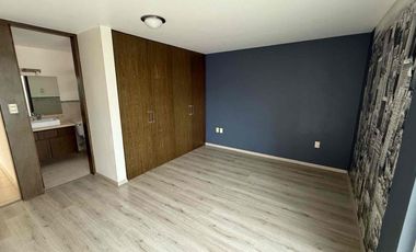 Casa en Venta con Amplio Jardín en Cholula