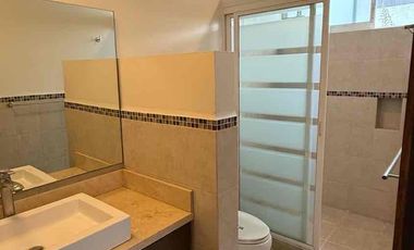 Casa en Venta con Amplio Jardín en Cholula