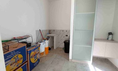 Alquiler Casa Amoblada 4 dormitorios en Condado Vicolini