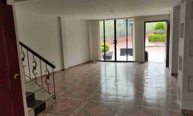SE VENDE HERMOSA CASA EN FUSAGASUGA EXCELENTE UBICACIÓN EN SAN MATEO
