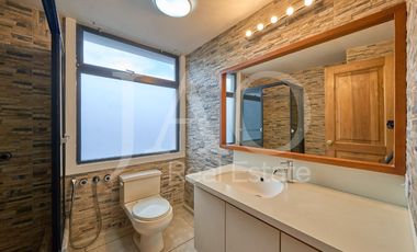 Renta o Venta Departamento Dúplex de Lujo Sector La Coruña Quito