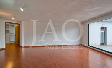 Renta o Venta Departamento Dúplex de Lujo Sector La Coruña Quito