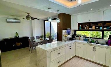 CIUDAD CELESTE-SAMBORONDON KM9, Vendo Casa esquinera 4 dormitorios $220.000