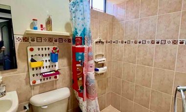CIUDAD CELESTE-SAMBORONDON KM9, Vendo Casa esquinera 4 dormitorios $220.000