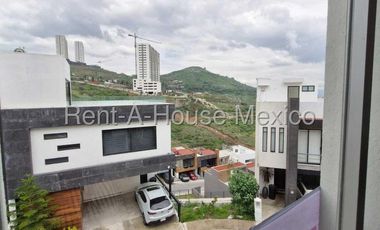 Casa en Venta en Atizapan de Zaragoza, Lago Esmeralda CMB 26-136.