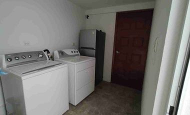 CASA EN RENTA AMUEBLADA, 5 RECAMARAS (Fraccionamiento a 3 minutos de via atlixcayotl.)