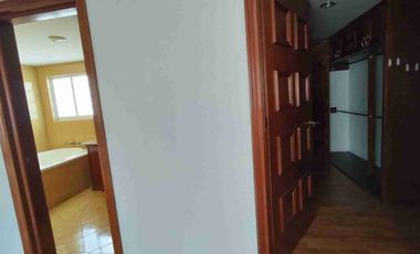 CASA EN RENTA AMUEBLADA, 5 RECAMARAS (Fraccionamiento a 3 minutos de via atlixcayotl.)