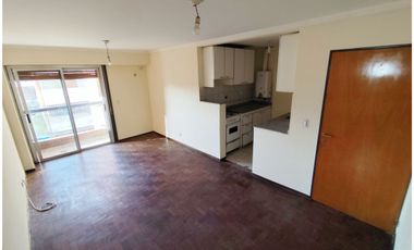 ALQUILA: Dpto 1 Dormitorio Externo con Balcón / B° CENTRO