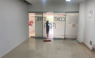 Oficina en Arriendo en el Chocho, Envigado Medellin