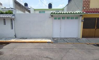 Villa de las Flores Casa Sola Con Ampliaciones