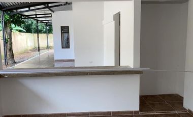 VENDO CASA INDEPENDIENTE