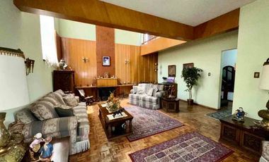 BAJA DE PRECIO!! AMPLIA CASA EN VENTA