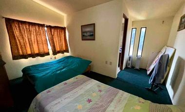 BAJA DE PRECIO!! AMPLIA CASA EN VENTA