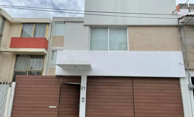 CASA EN REMATE EN RETORNO DE LOS LEONES ÁGUILAS ÁLVARO OBREGÓN CDMX!!!
