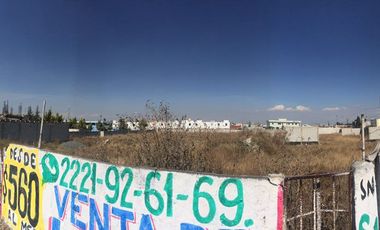 Venta de Terreno a pie de Avenida