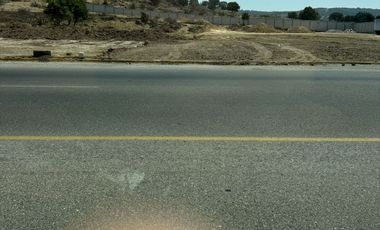 Venta de Terreno a pie de Carretera