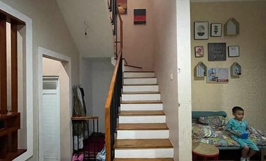 RUMAH MEWAH 3 LANTAI SARIWANGI BANDUNG UTARA UDARA SEGAR ADEM.