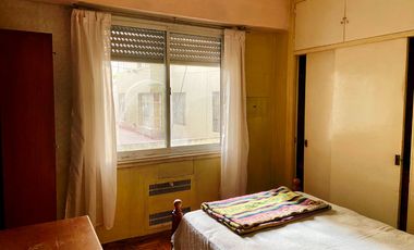 Dpto 2 Amb a mts de La Peatonal San Martin, Oportunidad!
