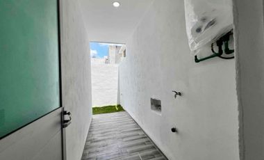 Moderna y funcional casa en Las Plazas lista para estrenar