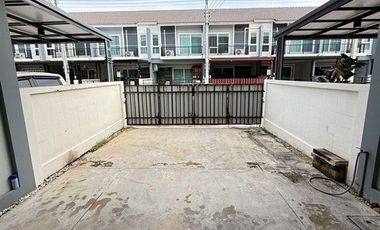 2-storey townhouse, 19.3 sq.w., Supalai Pride Village, Wongwaen-Lam Luk Ka, Khlong 6, Lam Luk Ka Road, Khlong Hok Road, Lam Luk Ka, Pathum Thani