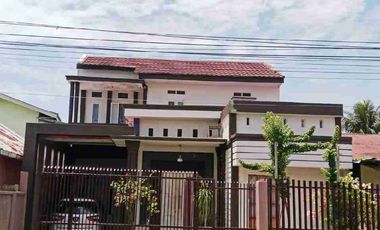 Dijual Rumah 2 lantai di Jl Selamat Tangkerang Timur