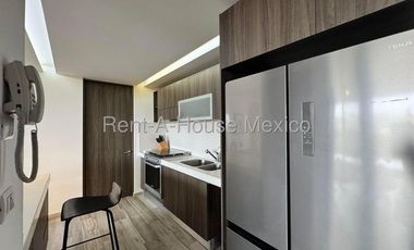 RENTA, Santa Fe Juriquilla. Departamento amueblado con estudio y 3 recámaras