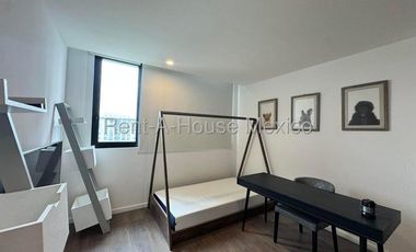 RENTA, Santa Fe Juriquilla. Departamento amueblado con estudio y 3 recámaras