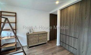 RENTA, Santa Fe Juriquilla. Departamento amueblado con estudio y 3 recámaras