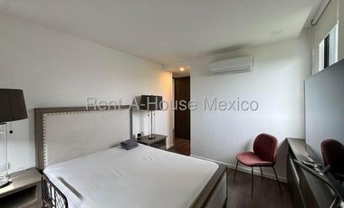 RENTA, Santa Fe Juriquilla. Departamento amueblado con estudio y 3 recámaras