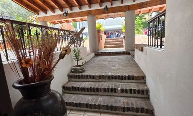 CASA EN VENTA RESIDENCIAL CLUB DE GOLF LOS ENCINOS LERMA A 20 MINUTOS DE SANTA FE