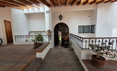 CASA EN VENTA RESIDENCIAL CLUB DE GOLF LOS ENCINOS LERMA A 20 MINUTOS DE SANTA FE