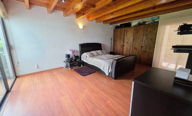 CASA EN VENTA RESIDENCIAL CLUB DE GOLF LOS ENCINOS LERMA A 20 MINUTOS DE SANTA FE