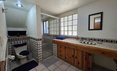 CASA EN VENTA RESIDENCIAL CLUB DE GOLF LOS ENCINOS LERMA A 20 MINUTOS DE SANTA FE